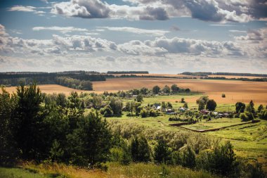Çiftlikte güzel gün batımı