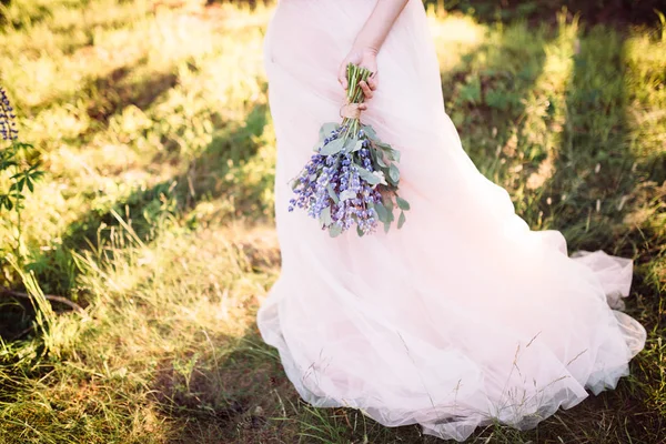 Bouquet de mariage de lupins — Photo