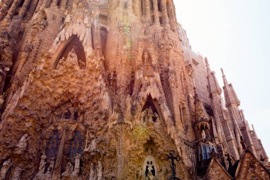 Sagrada Familia Kilisesi mimari detaylar