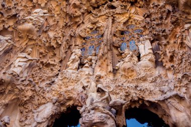 Sagrada Familia Kilisesi mimari detaylar