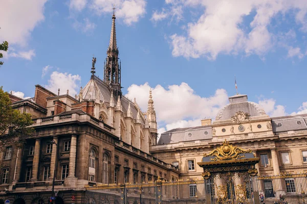 Puerta Oro Palacio Justicia París Día Soleado — Foto de Stock