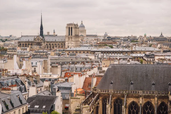 Pariser Stadtlandschaft Mit Einem Pompidou Brunnen Der Kirche Saint Merri — Stockfoto