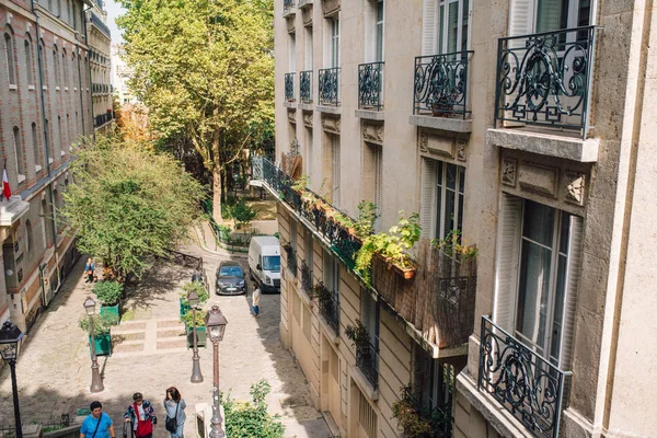 View Old Street Montmartre Quarter Paris France Cozy Urban Landscape — Stock Photo, Image