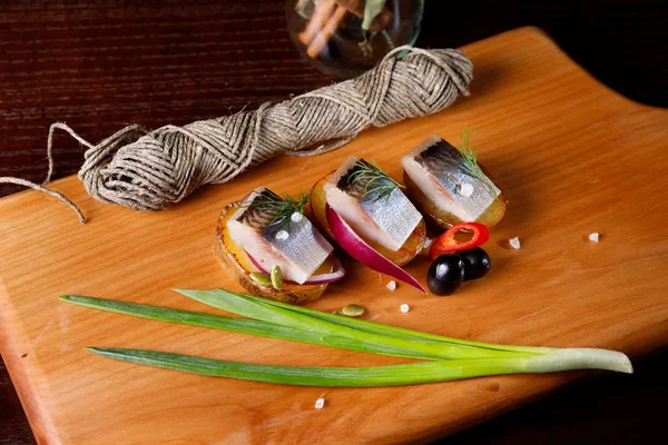 Delicious Salted Herring Herbs Pepper Cut Large Pieces Rustic Style — Stock Photo, Image