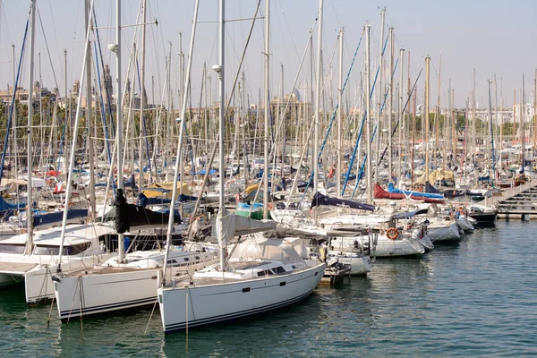 Algunos Barcos Puerto Barcelona España — Foto de Stock