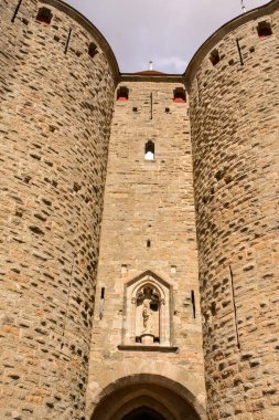 Carcassonne - Fransa 'daki ünlü şehir şatosu