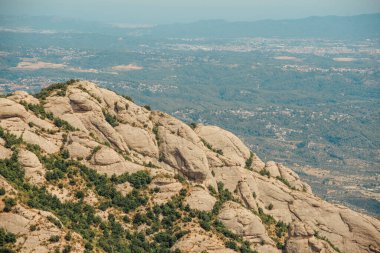 Montserrat Dağı (Katalonya, İspanya). Santa Maria Benedikt Manastırı