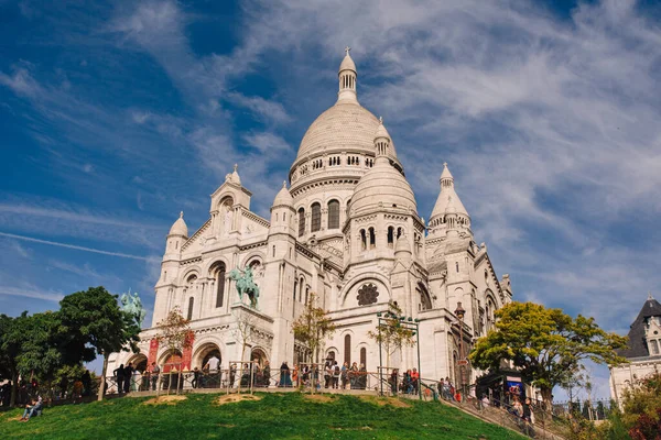 Sacre Coeur Basilica Yang Terkenal Montmartre Paris Hari Yang Cerah — Stok Foto