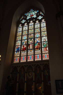 Aziz Salvator Katedrali 'nin içi, Belçika' nın eski Bruges merkezinde yer alan Kutsal Kurtarıcı 'nın Sint-Salvatorpatenli Katedrali..