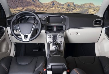 modern spor araba iç