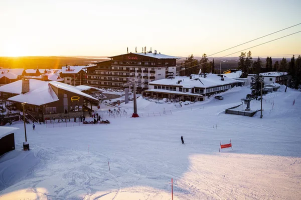 Kuusamo Finland Mars 2020 Den Nya Gondolliftens Dalstation Ruka Village — Stockfoto