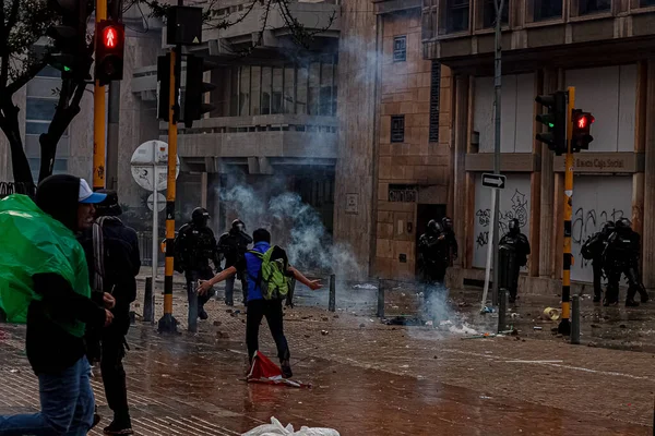Kolombiya 'da Ulusal Grev Ivan Duque, Bogota Kolombiya' ya Karşı, 21 Kasım 2019