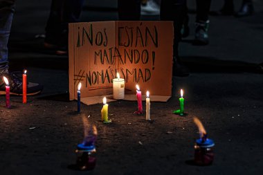 Kolombiya 'da 23 Kasım 2019' da Ivan Duque, Bogot Kolombiya 'ya karşı düzenlenen Meşale Gecesi.