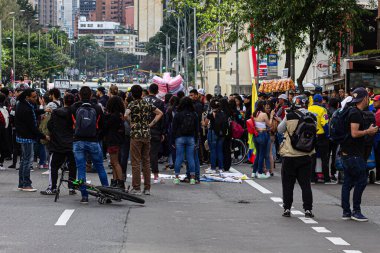Protestoların altıncı günü, Ivan Duque hükümetinin reformlarına karşı ulusal grev, Dilan Cruz 'un 26 Kasım 2019' da çevik kuvvet polisi Bogota Kolombiya tarafından öldürülmesinin anısına