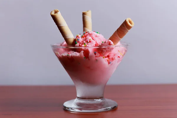 Vanilla Strawberry Ice Cream Served Glasses Sweet Sprinkles Bogota Colombia — Stock Photo, Image