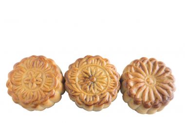 Moon pasta beyaz arka planda - yemek Çinliler için orta Sonbahar Festivali