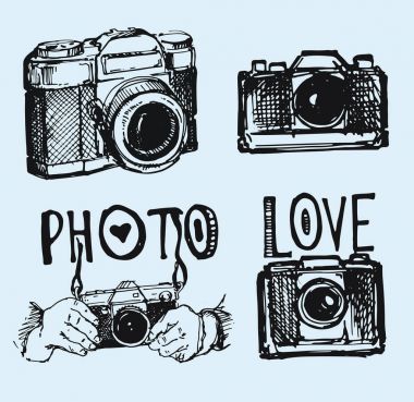 Vektör retro el çizimi izole fotoğraf makinesi. Vektör illüstrasyon kamera.