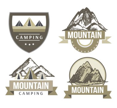 Kamp ve açık etkinlik logosu turizm kuruluşları, açık hava etkinlikleri ve kamp eğlence için. Turizm, yürüyüş ve etiketleri kamp. Elle çizilmiş dağlar.  