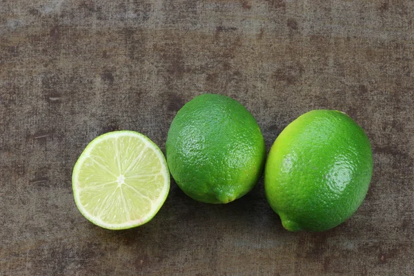 Lime Fruit Cut One Grunge Background — Stock Photo, Image