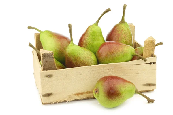 Fresh Qtee Pears Wooden Box White Background — Stock Photo, Image