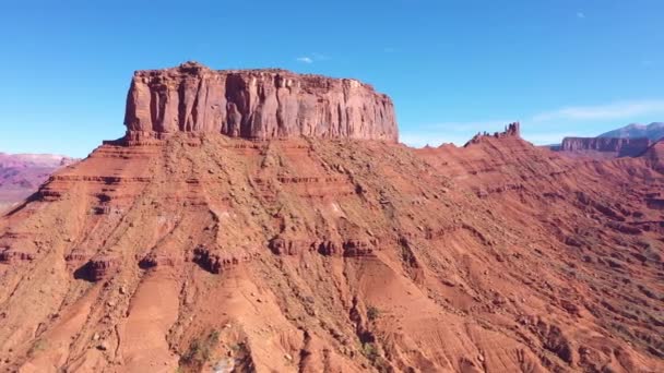 High Red Remains Rock Monuments In Valley Colorado River Canyon Aerial View — Stock video