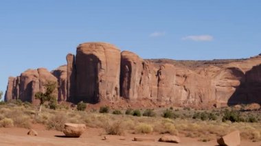 Usa Anıt Vadisi 'nin Çölünde Orange Red Color' un Kaya Monolit Ayini