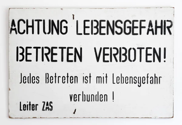 East - West German border warning sign — Stock Photo, Image