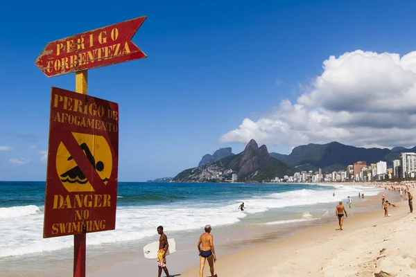 Rio Brazílie Listopad 2005 Ipanema Pláž Známá Celém Světě Mraky — Stock fotografie