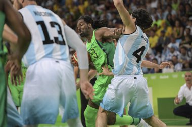 Rio, Brezilya - 13 Ağustos 2016: Brezilya (Bra) Arena Carioca 1 'de Arena Carioca 1' e karşı oynanan basketbol maçında Nene Hilario (Bra)