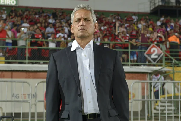 stock image Rio, Brazil - october 19, 2017: Reinaldo Rueda coach in match between Flamengo and Bahia by the Brazilian championship in Ilha do Urubu Stadium