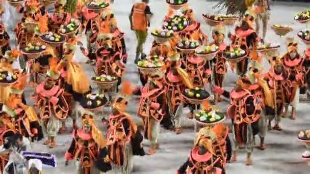 ブラジル 2020年2月21日 サンバ学校のパレードアカデミコス キュバンゴ マルケス サプカイ サンボドロモ — ストック動画