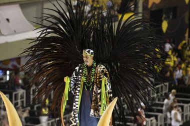 Rio, Brezilya - 21 Şubat 2020: Samba School Academicos do Cubango 'nun Marques de Sapucai Sambodromo' daki geçit töreni