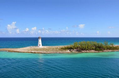 Nassau liman - Bahamalar girişinde küçük deniz feneri