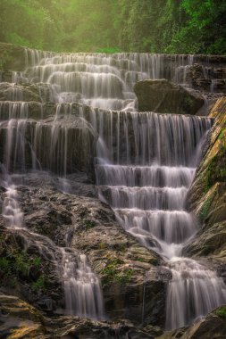  Mae Poh şelale Uttaradit Eyaleti,