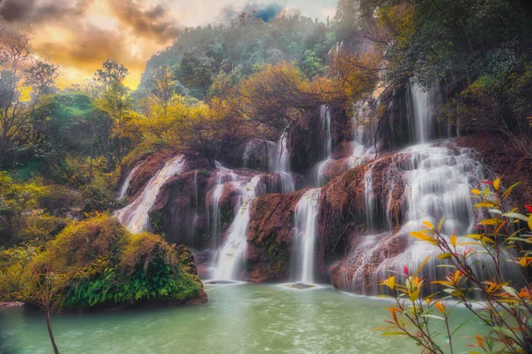 Waterfalls in Thailand during summer. — Stock Photo, Image