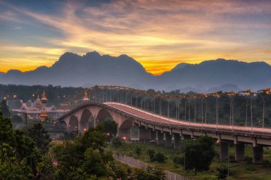 Gün ışığına 3 Tay-lao dostluk Köprüsü, nakhon phanom, Tayland