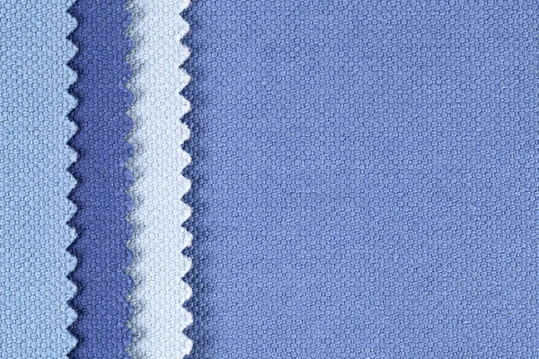 Composition des bandes verticales colorées de tissu de coton dentelé — Photo