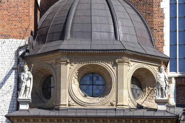 Wawel katedralen på Wawelkullen, Krakow, Polen — Stockfoto