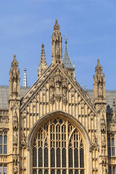Palácio de Westminster, detalhes, Londres, Inglaterra . — Fotografia de Stock
