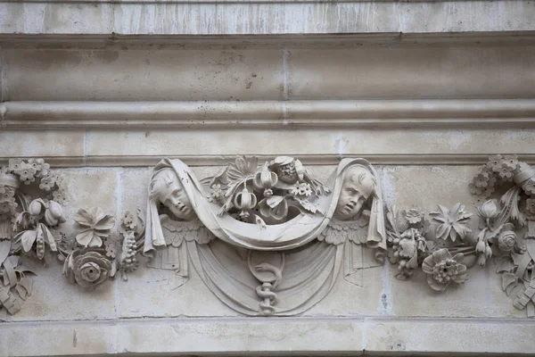 18. yüzyıl St Paul Katedrali, kabartma cephesinde, London, Büyük Britanya