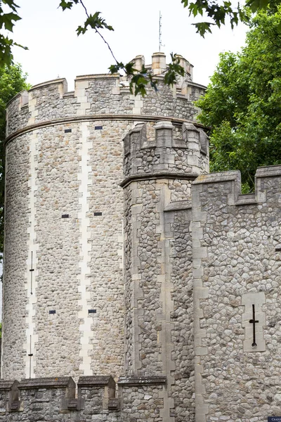 Tower of London, středověké obranné budovy, Londýn, Velká Británie — Stock fotografie