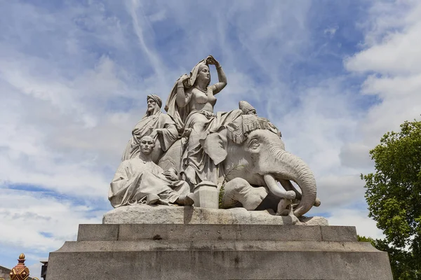 Prince albert denkmal, kensington garden, london, vereinigtes königreich — Stockfoto