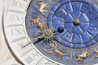 St Mark'ın Saat Kulesi (Torre dell'Orologio) Piazza San Marco, Venedik, İtalya.
