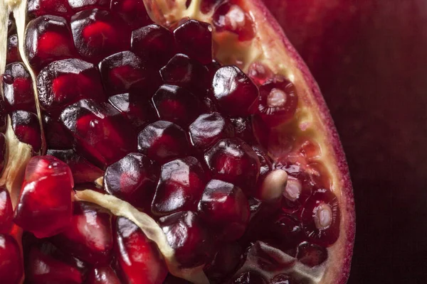 Background of red pomegranate, close up. — Stock Photo, Image
