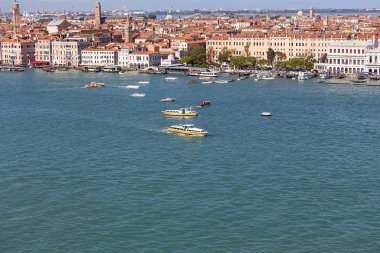 Havadan görünümü şehrin sahil Bulvarı, su taşıma, Venedik, İtalya