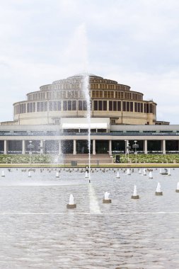 Centennial Hall ve Multimedya Çeşmesi, Wroclaw, Polonya