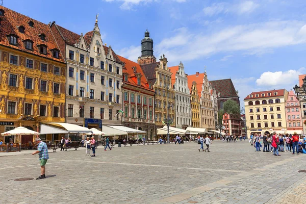 Main market on a sunny day, Lower Silesia, Wroclaw, Poland — Stock Photo, Image