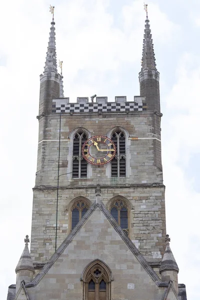 Století gotický styl Southwark Cathedral, Londýn, Velká Británie — Stock fotografie