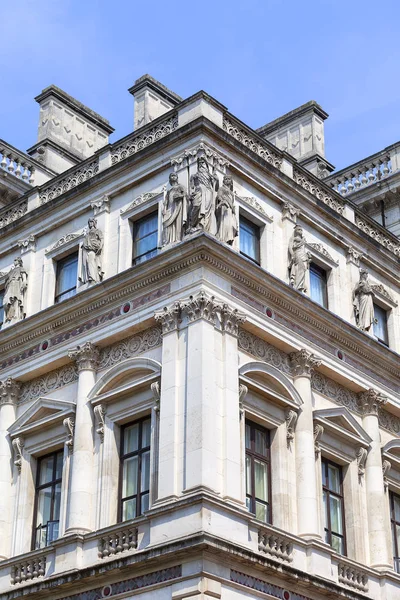 Buitenlandse en Gemenebestzaken, detail van de gevel, London, Verenigd Koninkrijk — Stockfoto