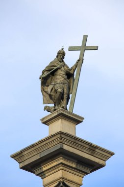 Varşova, Varşova, Polonya 'daki Kraliyet Kalesi' nin önündeki Kale Meydanı 'nda 17. yüzyıl Sigismund Sütunu 